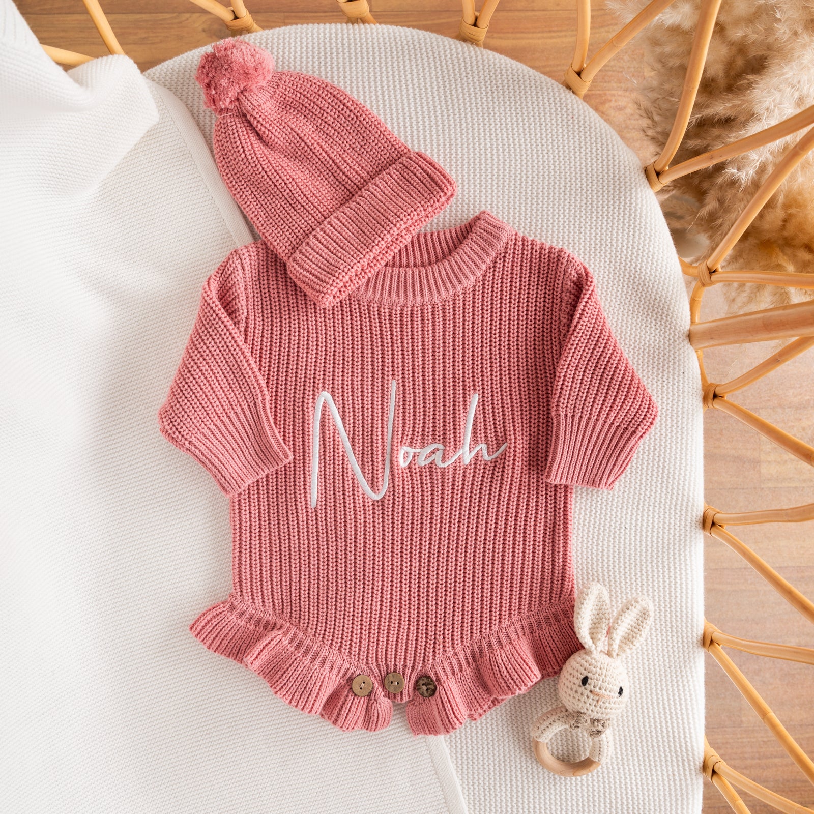 Chunky knit frill leg newborn announcement romper