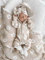 Floral Print Hooded Knit Romper for Baby – Zip-Up Long Sleeve Fall & Winter Baby Outfit